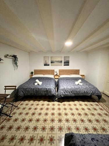 Sleep in Gothic BCN
